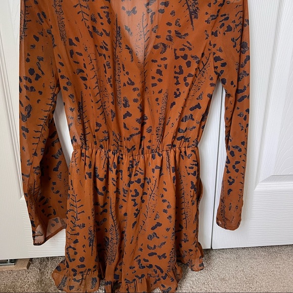 Ellison Flowy Romper - Picture 3 of 3